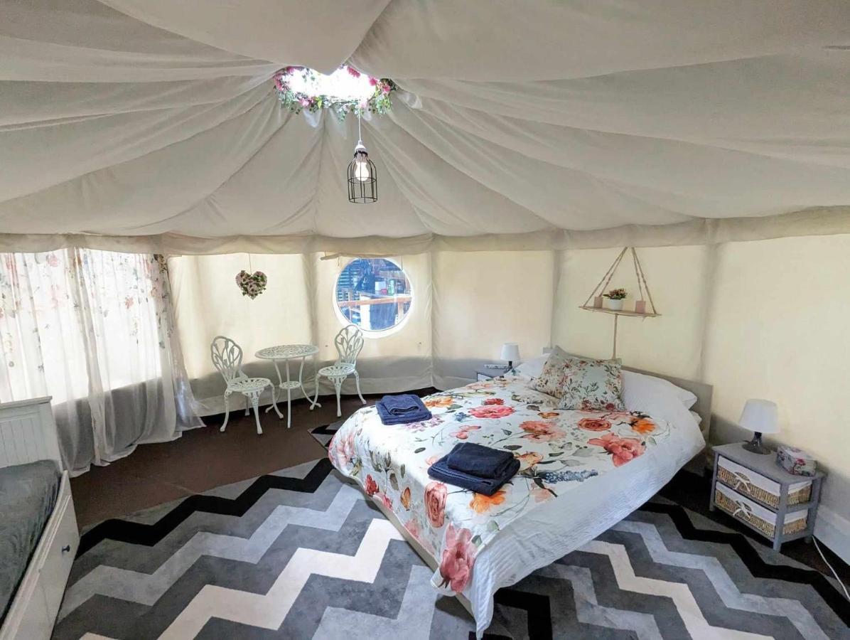 Luxury Glamping @Moulin Des Forges Hotel Moutier-Malcard Eksteriør billede