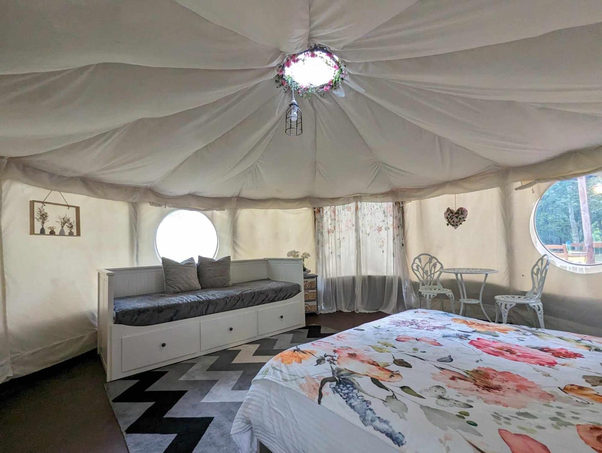 Luxury Glamping @Moulin Des Forges Hotel Moutier-Malcard Eksteriør billede